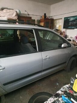 VW Sharan .. - 1