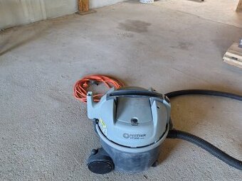 nilfisk VP 300 hepa
