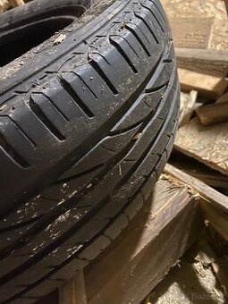pneumatiky 2 ks Bridgestone Turanza 195/65 R15 vzorek pekny