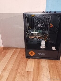 PC střední třídy