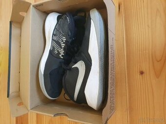 Nike boty 38