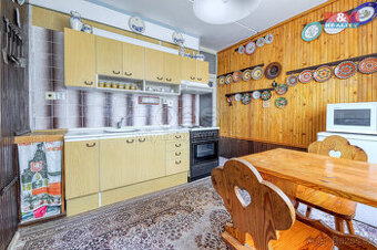 Prodej bytu 2+1, 59 m², Mariánské Lázně, ul. Bezejmenná