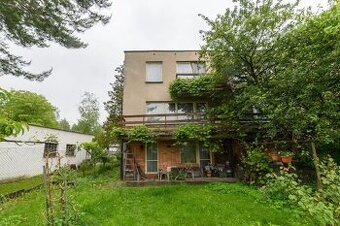 Prodej Rodinného domu 5+1 v centru města Třinec s pozemkem o