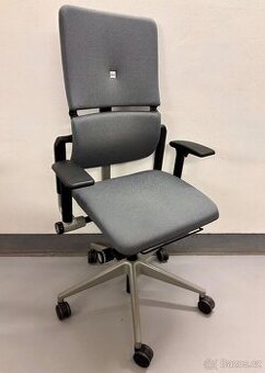 Kancelářská židle Steelcase Please