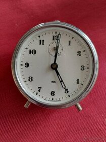 Prodám starý funkční budík (retro)