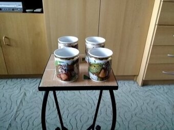 Prodám porcelánové ručně malované hrnečky