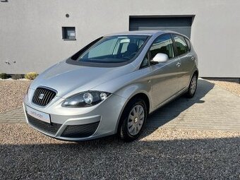 Seat Altea 1.6 + LPG 75KW, Servisní kniha