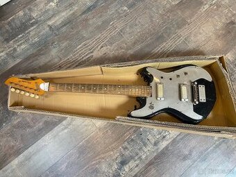 Elektrická kytara Jolana Futurama III, (pro renovaci)