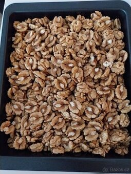 Vlašské ořechy - vyloupané