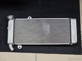 Chladič Kawasaki Versys 650 2022