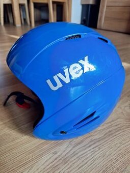 Dětská lyžařská helma Uvex