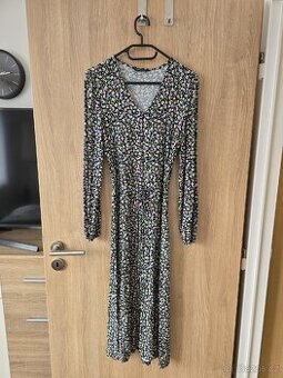 Dámské dlouhé šaty vel. L