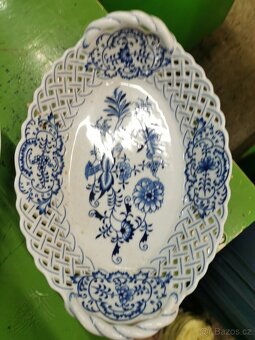 Cibulák Dubí, košík a mísa.