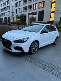 Hyundai i30 Hatchback N Line 2018 | 1.4 T-GDi