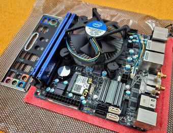 Mini ITX Gigabyte GA-H77N-WIFI/ Intel Core i5-3570K / 8G RAM - 1