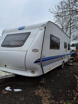 Obytný přívěs, karavan HOBBY exclusive 560