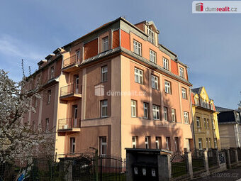 Luxusní byt 3+kk/B ve čtvrtém patře s osobním soukromým výta