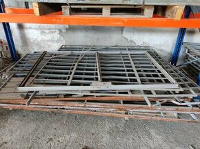 Vězeňské mříže