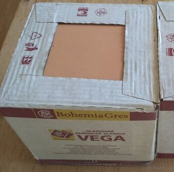 Glazované keramické dlaždice, obklady 20x20cm, růžová matná