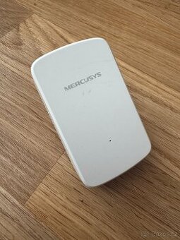Mercusys ME10 WiFi extender #2