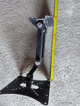 Nástěnný držák TV