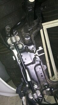 NÁPRAVNICE NOVÝ FORD FOCUS MK5