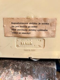 Prodej retro rozhlas po drátě, v HK.