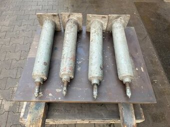 214. Pracovní deska, rýsovací, svařovací stůl 1000/800