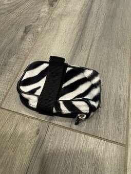 Obal / pouzdro na mobil – zip, textilní, používaný
