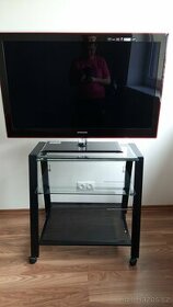 Televize Samsung  (uhlop. 102 cm) s výbavou - 1