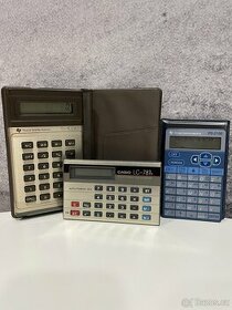 Kalkulačky Texas Instruments, Casio - 1