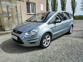 Ford S-MAX 2,0 TDCi Titanium 7 míst