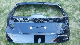 Hyundai Tucson IV 2020-sucasnost, zadna kapota, piate dvere