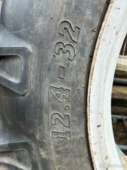 Kola 12.4-32