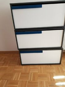 Prodám 3 skříňky, možnost i jednotlivě