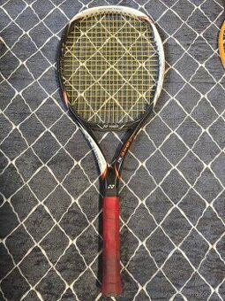 Badmintonové rakety. - 1