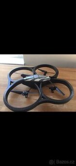 dron Parrot 2