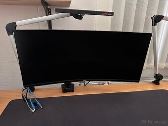 Monitor Dell + držák 34