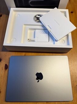 Apple MacBook Pro 14" M3 US 2023 8GB 1TB Vesmírně šedý DPH