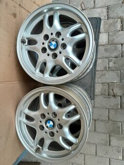BMW disky 7j x 16