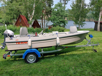Člun Terhi 400 s motorem Selva Pike 5xs