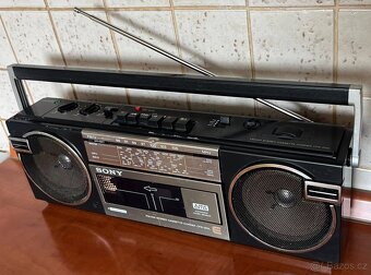 tristar RR5660B LOEWE TC424 SONY CFS-250L Boombox/Ghettoblas