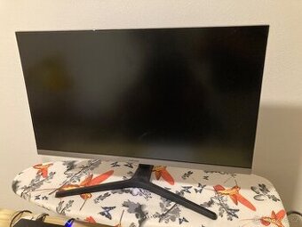 4K UHD LED Monitor Samsung U28R550 28"