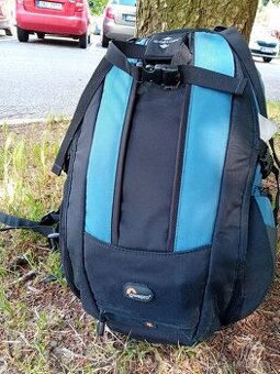 Batoh Lowepro - 1