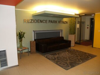 Ihned dostupny, Pronajem 1+kk byt 40m² Praha 3