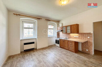 Pronájem bytu 2+kk, 36 m², Karlovy Vary, ul. Na Průhoně - 1