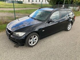 Rozprodam na nahradni dily BMW E91 318D/105KW