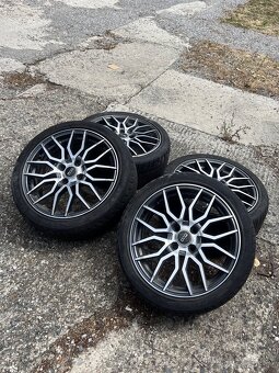 Orig. disky Fiat 500 + zimní pneumatiky Landsail 185/55 R15
