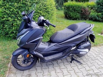 Honda Forza 125 s ABS, rok 2022