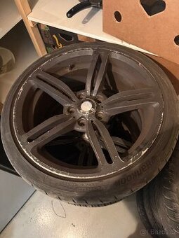 ALU BMW dvourozměr R19 na renovaci